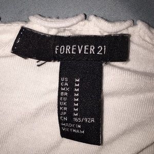 Lettuce hem crop top